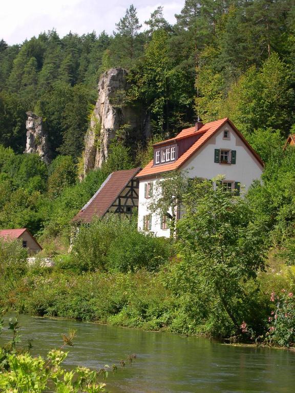Hotel Wilder Mann Königstein in der Oberpfalz Extérieur photo