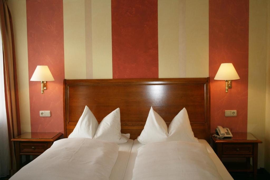 Hotel Wilder Mann Königstein in der Oberpfalz Chambre photo