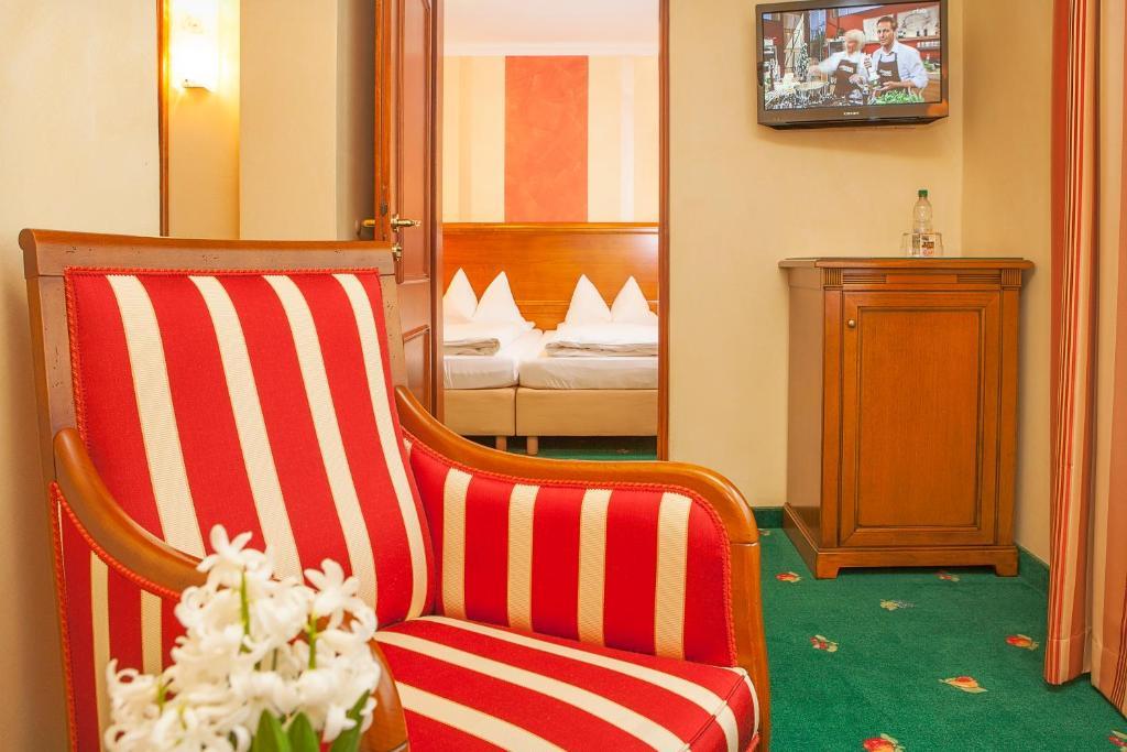 Hotel Wilder Mann Königstein in der Oberpfalz Chambre photo