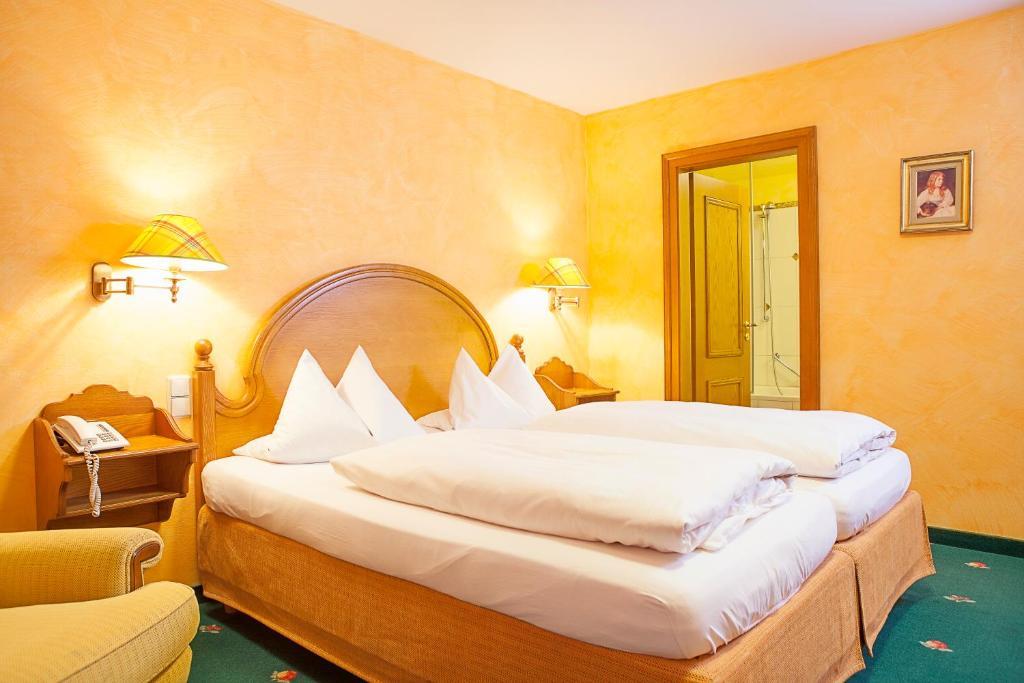 Hotel Wilder Mann Königstein in der Oberpfalz Chambre photo