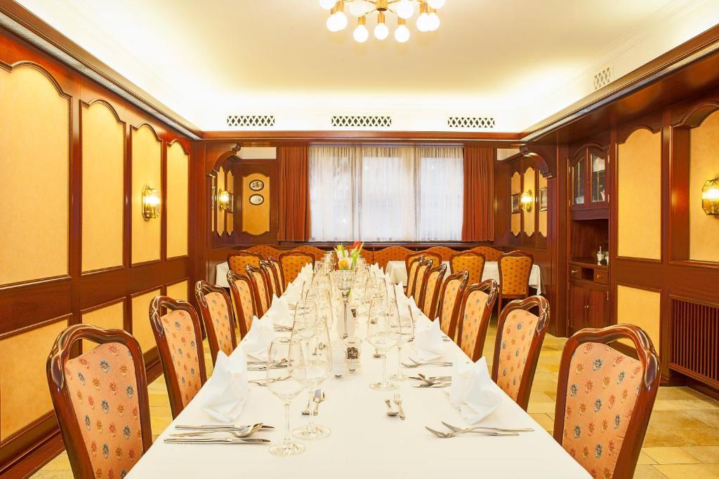 Hotel Wilder Mann Königstein in der Oberpfalz Extérieur photo