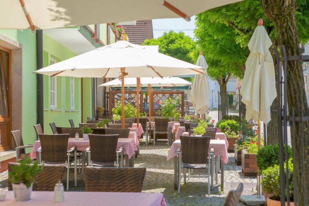 Hotel Wilder Mann Königstein in der Oberpfalz Extérieur photo